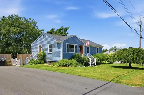 76 Redwood Road Portsmouth RI 02871