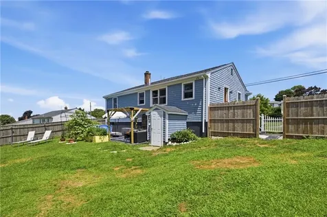 76 Redwood Road Portsmouth RI 02871