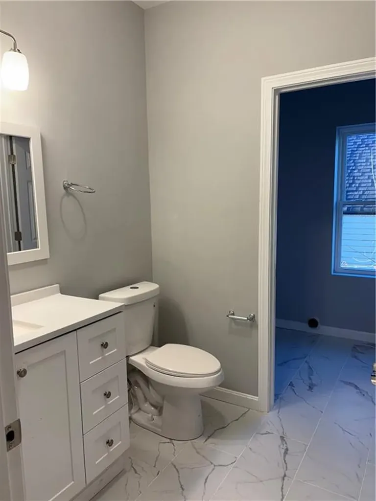184 Avenue C Woonsocket RI 02895