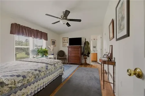 8 North Drive Portsmouth RI 02871