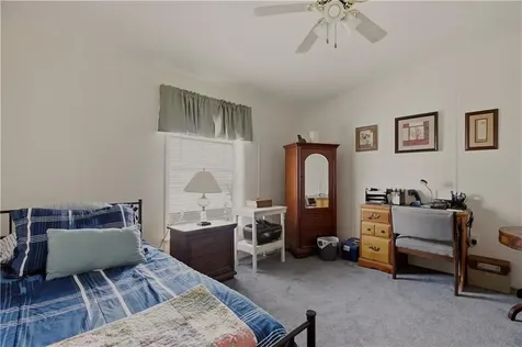 8 North Drive Portsmouth RI 02871