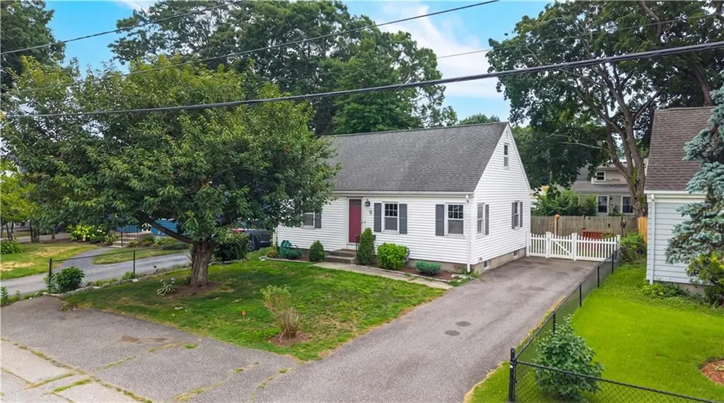 75 Thurston Street East Providence RI 02915