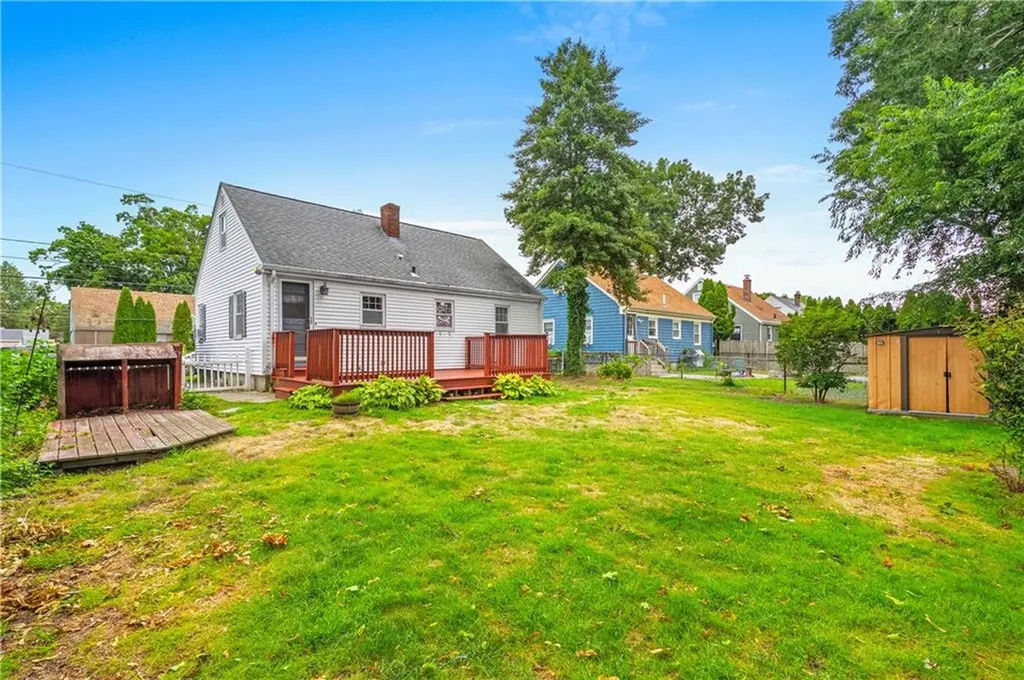 75 Thurston Street East Providence RI 02915