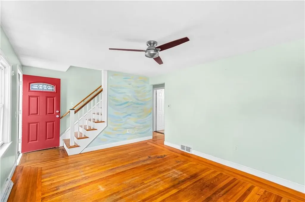 75 Thurston Street East Providence RI 02915