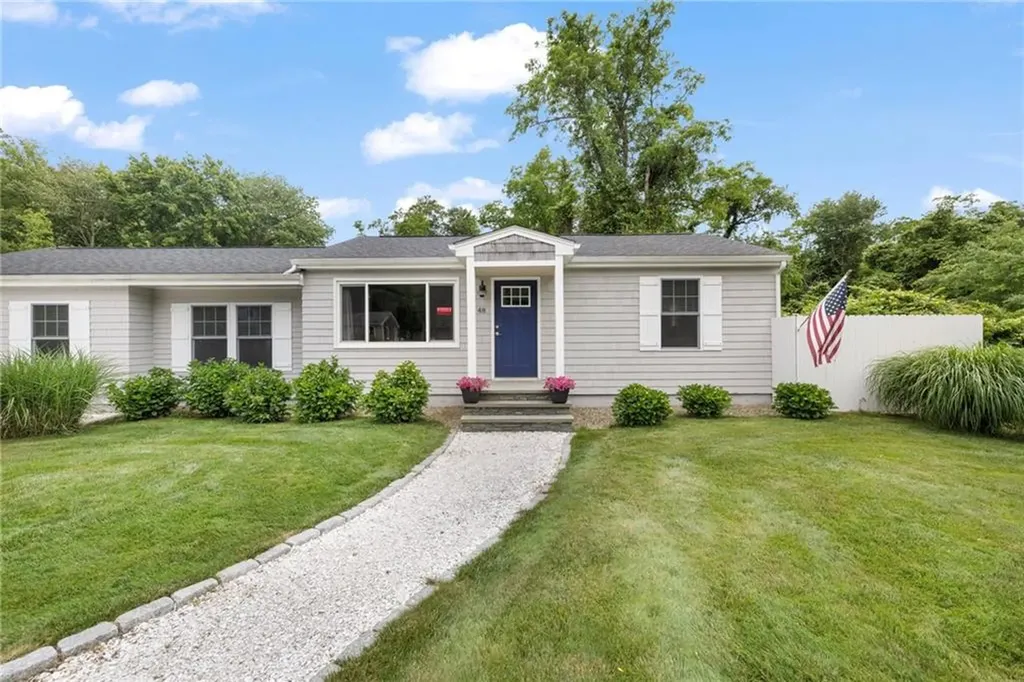 48 Foddering Farm Road Narragansett RI 02882