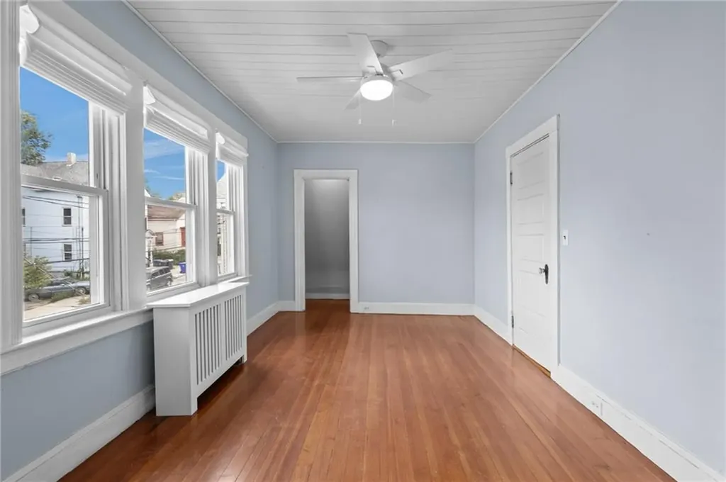 49 Woodbine Street Providence RI 02906