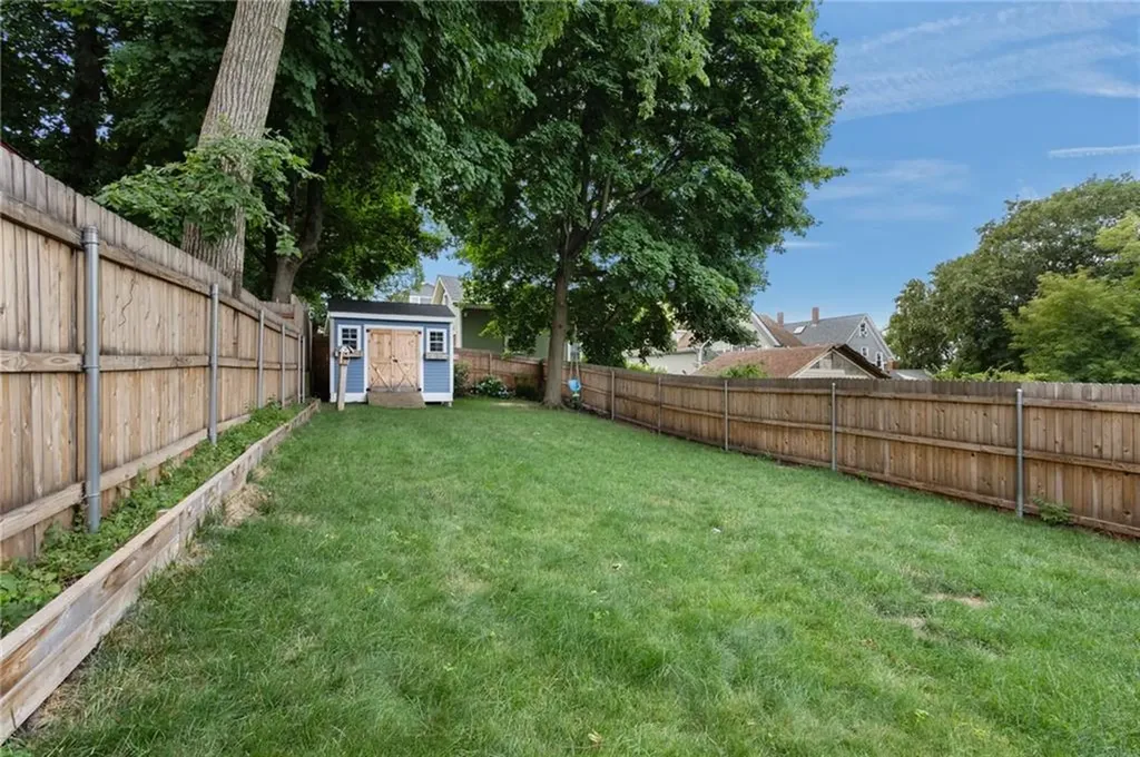 49 Woodbine Street Providence RI 02906