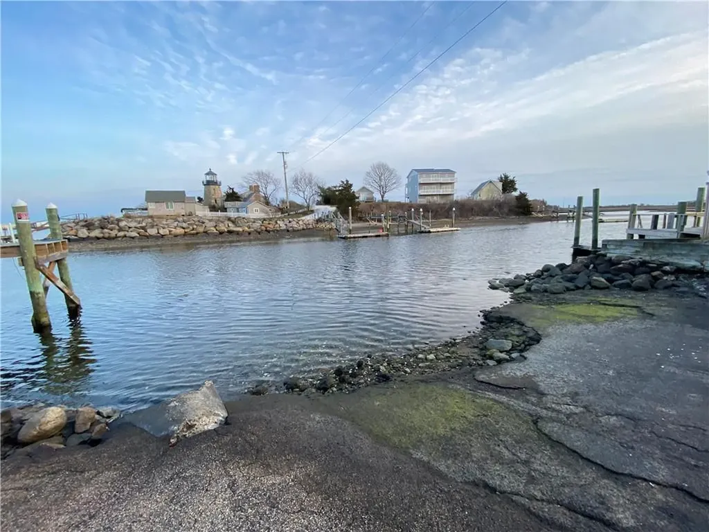 285 Gooseberry Road South Kingstown RI 02879