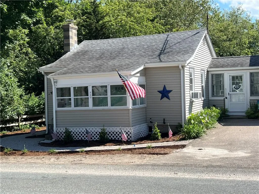 285 Gooseberry Road South Kingstown RI 02879