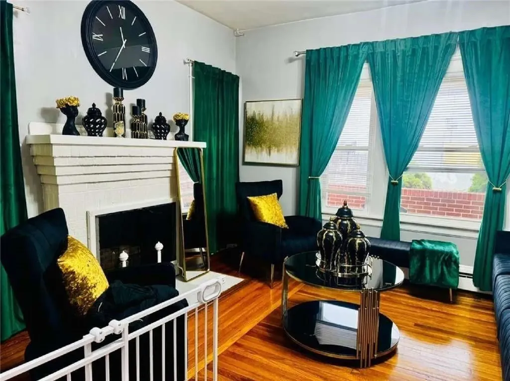 2 Parkview Avenue Providence RI 02905