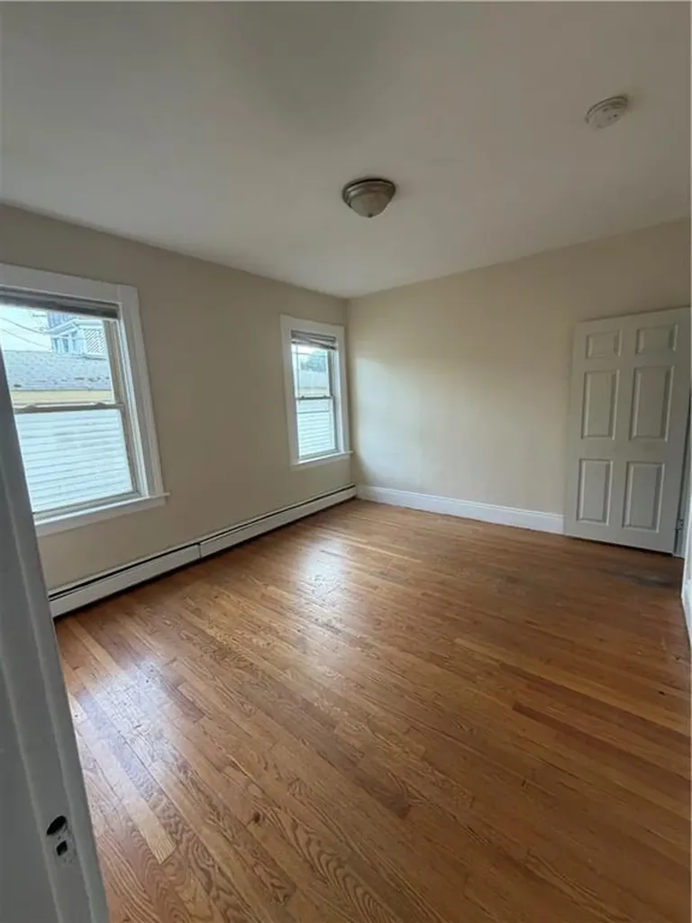 1018 Cranston Street Cranston RI 02920