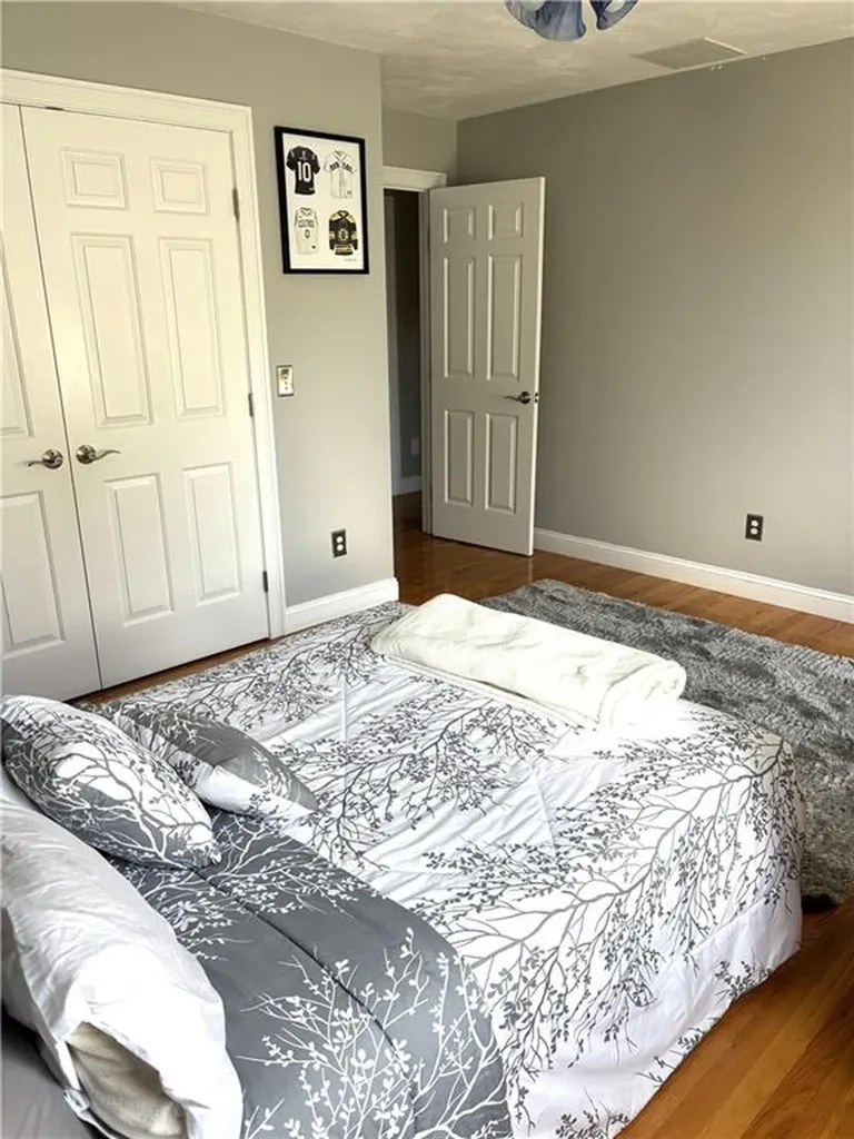6 Val Jean Drive Smithfield RI 02828