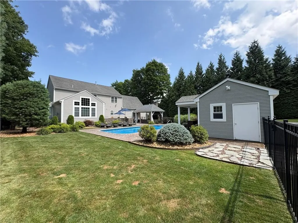 6 Val Jean Drive Smithfield RI 02828