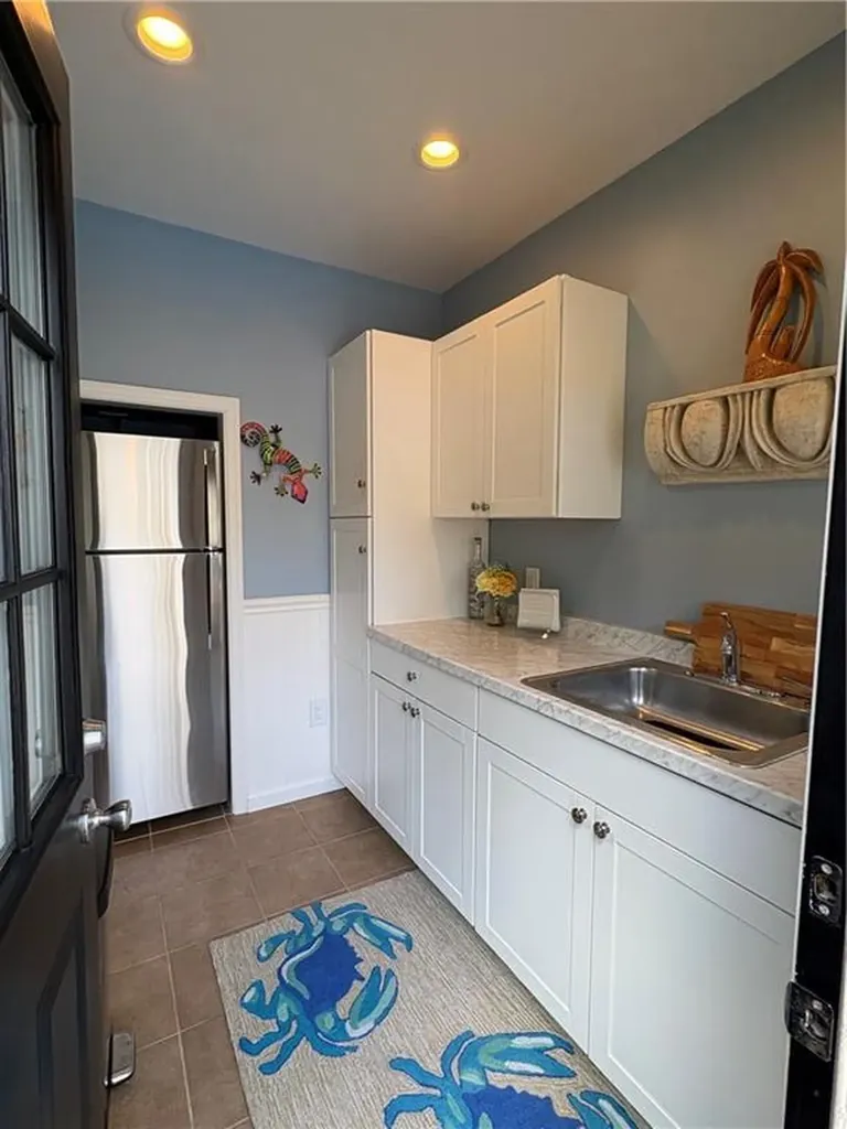 6 Val Jean Drive Smithfield RI 02828