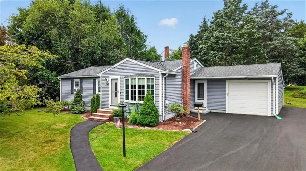 270 Douglas Road Warwick RI 02886
