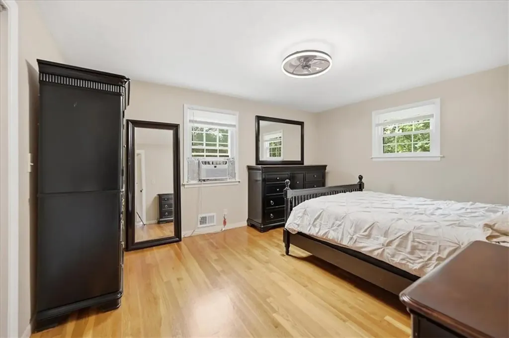 270 Douglas Road Warwick RI 02886