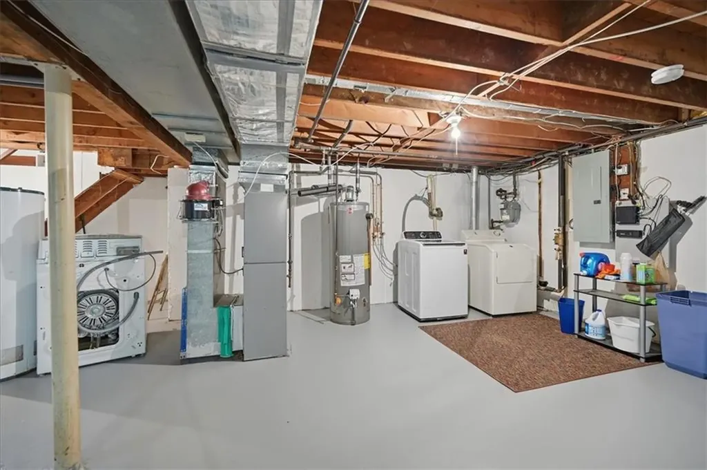 270 Douglas Road Warwick RI 02886