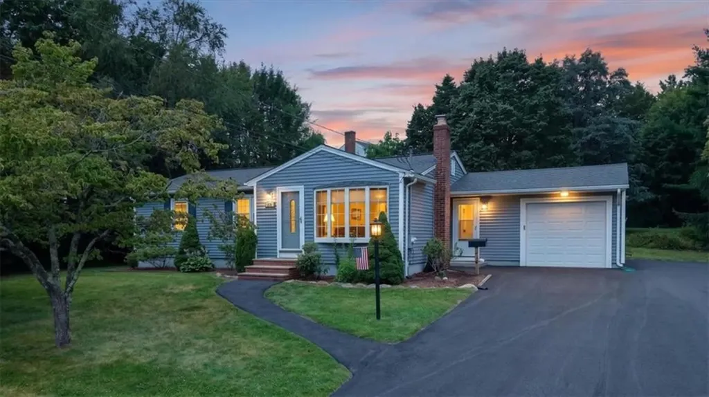 270 Douglas Road Warwick RI 02886