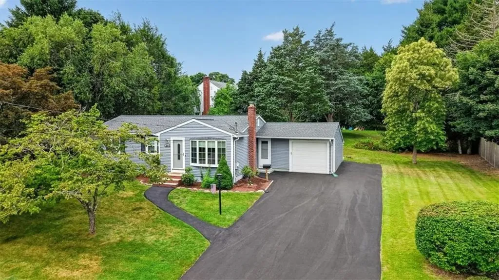 270 Douglas Road Warwick RI 02886