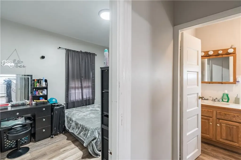 171 Lyon Avenue East Providence RI 02914