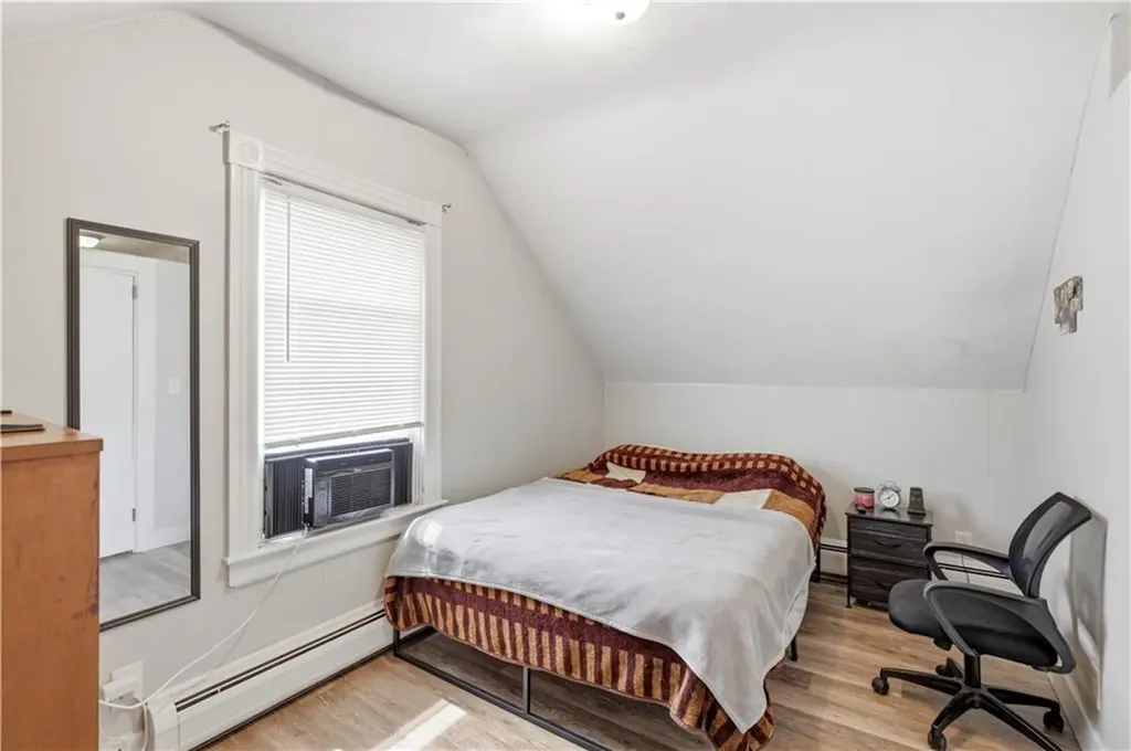 171 Lyon Avenue East Providence RI 02914
