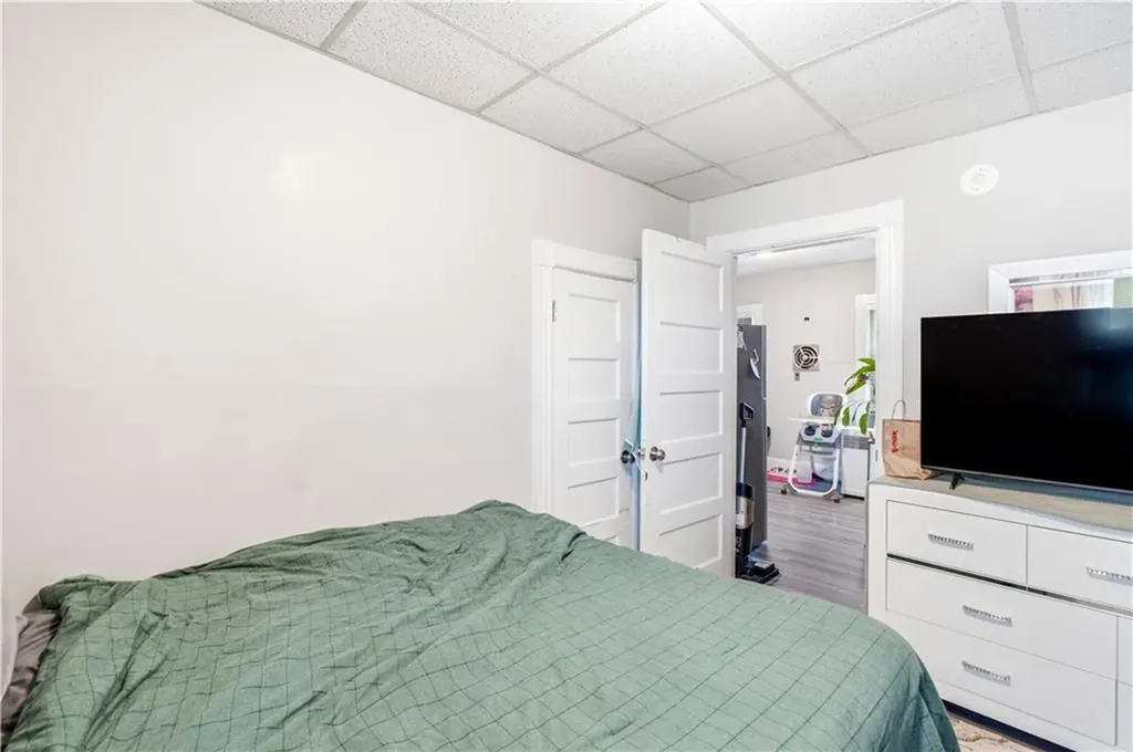 171 Lyon Avenue East Providence RI 02914