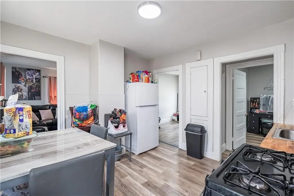 171 Lyon Avenue East Providence RI 02914