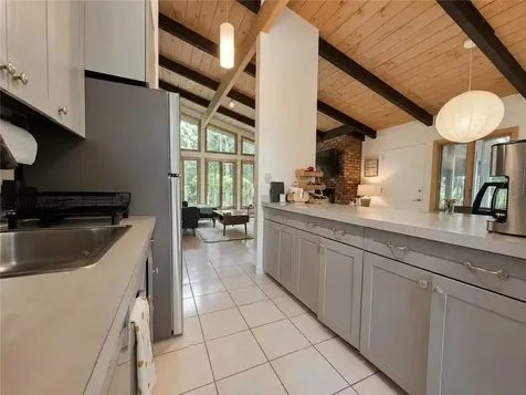35 Sunset Avenue North Kingstown RI 02874