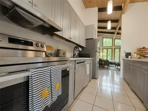 35 Sunset Avenue North Kingstown RI 02874