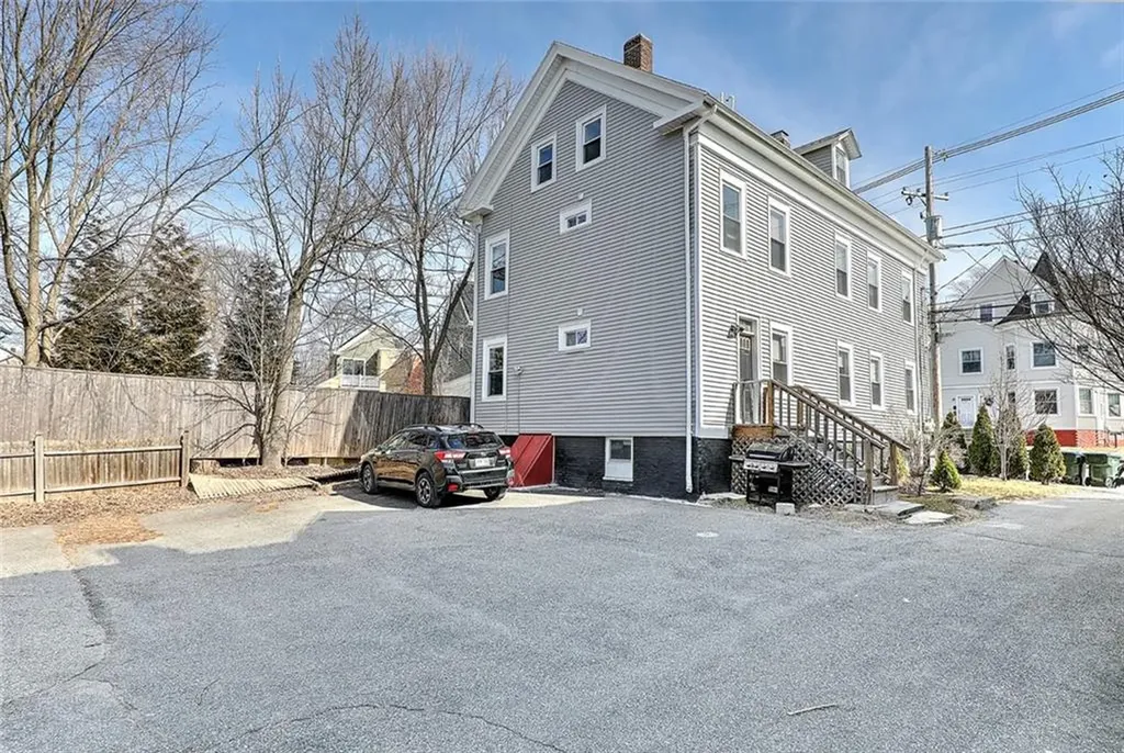 390 Hope Street Providence RI 02906