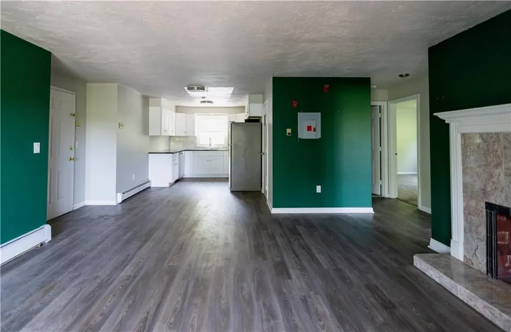 283 Privilege Street Woonsocket RI 02895