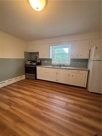 222 Main Road Tiverton RI 02878