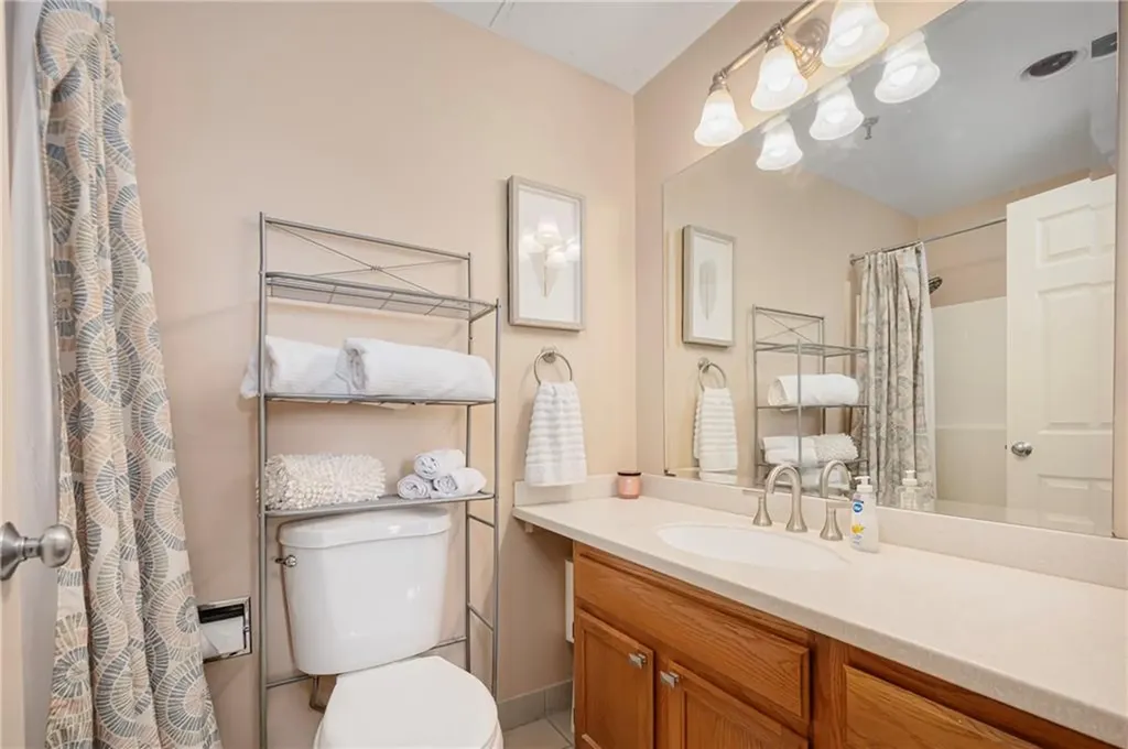 15 Higgins Street Smithfield RI 02917