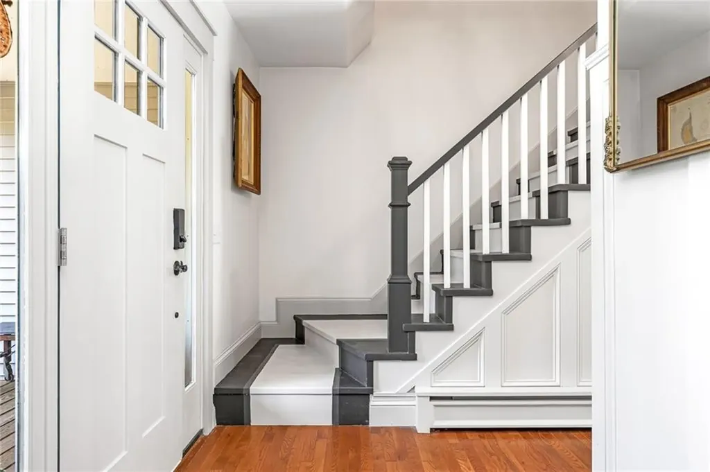 9 Kiki Circle Cranston RI 02919