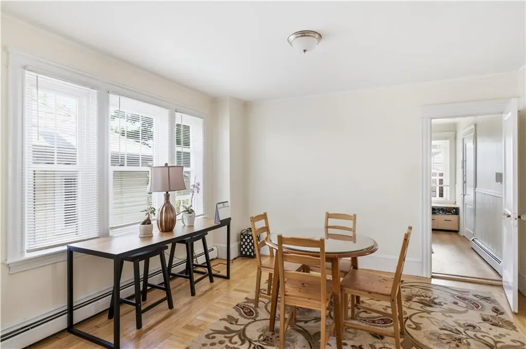 169 171 10th Street Providence RI 02906