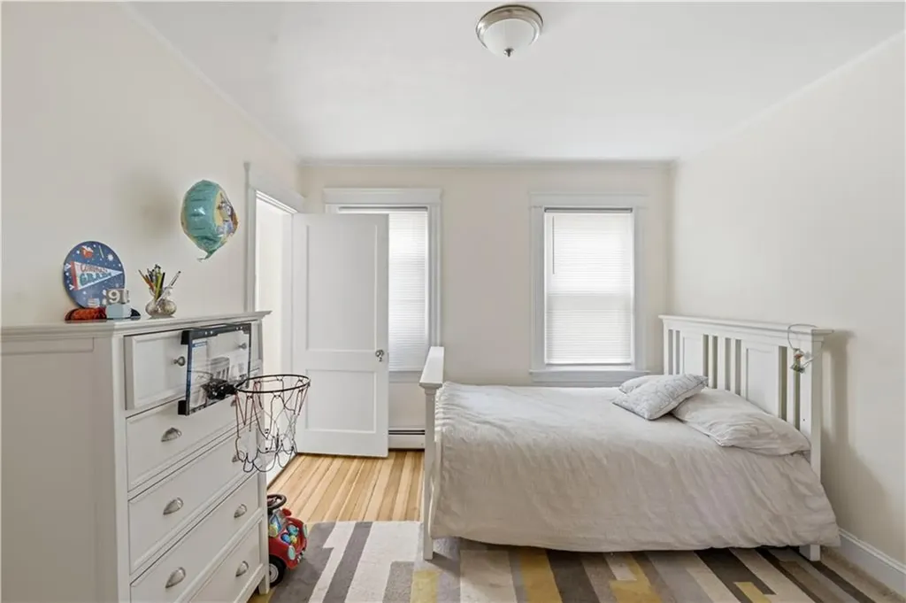 169 171 10th Street Providence RI 02906