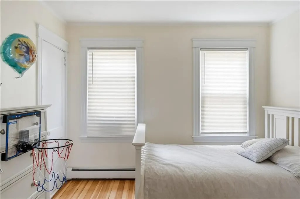 169 171 10th Street Providence RI 02906