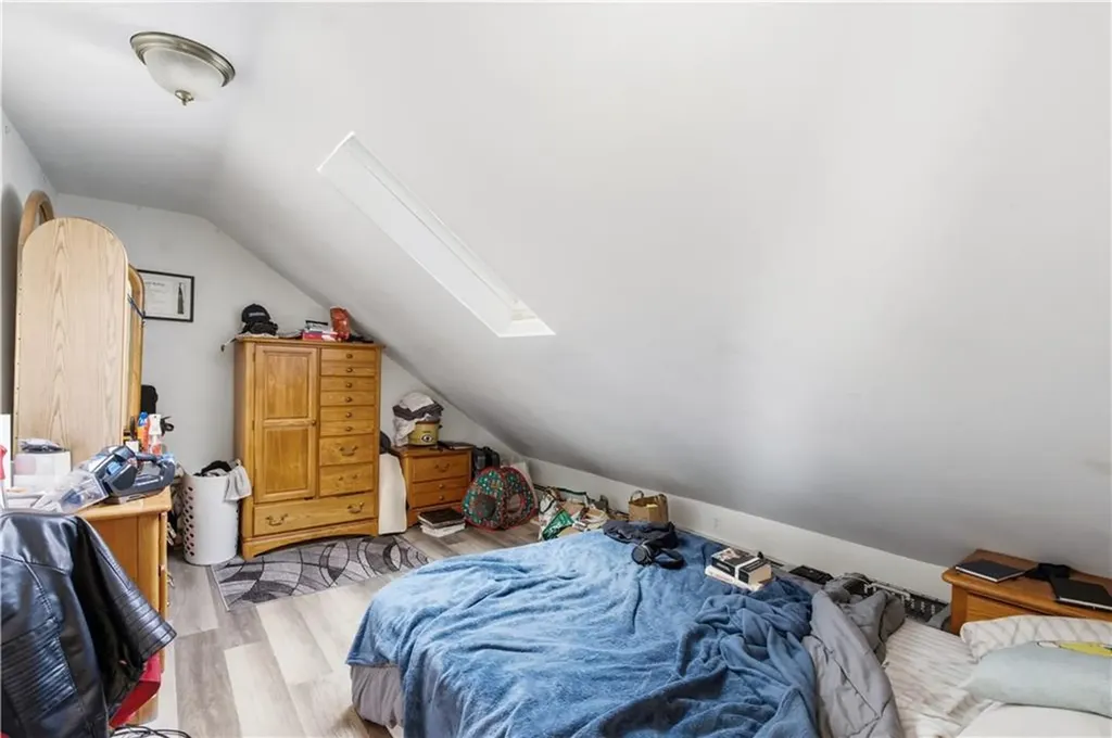 169 171 10th Street Providence RI 02906
