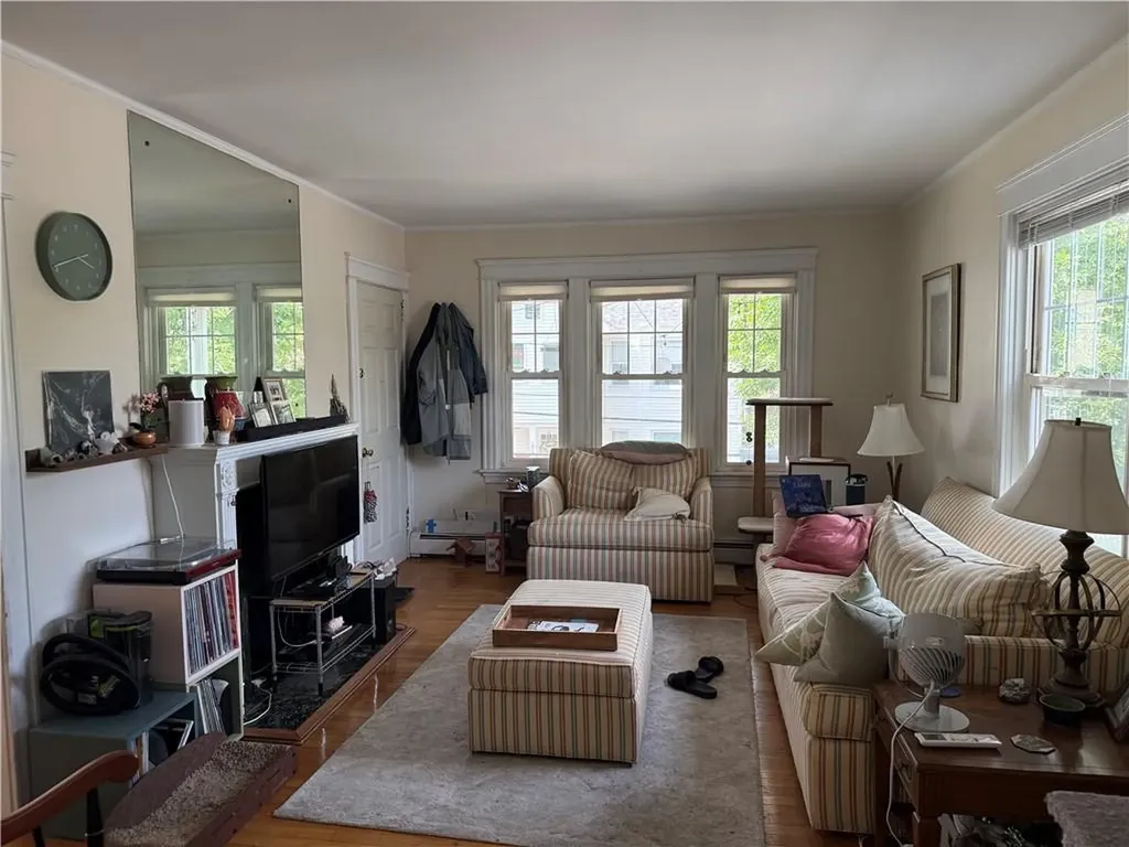 169 171 10th Street Providence RI 02906