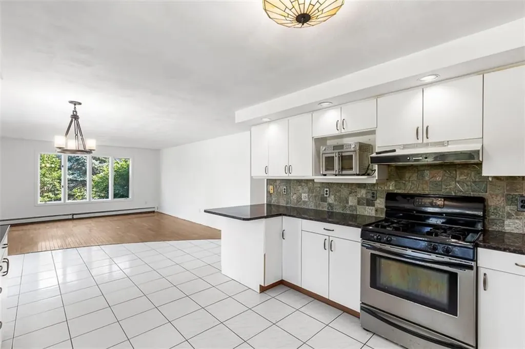 8 Ashley Drive Lincoln RI 02865