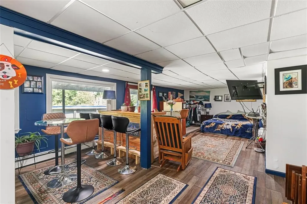8 Ashley Drive Lincoln RI 02865