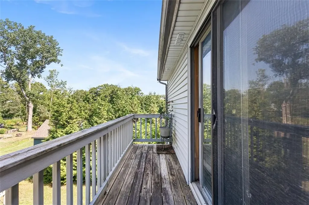 8 Ashley Drive Lincoln RI 02865