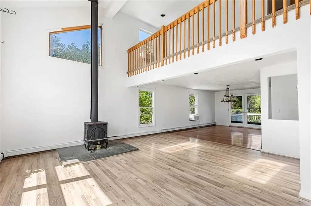 8 Ashley Drive Lincoln RI 02865