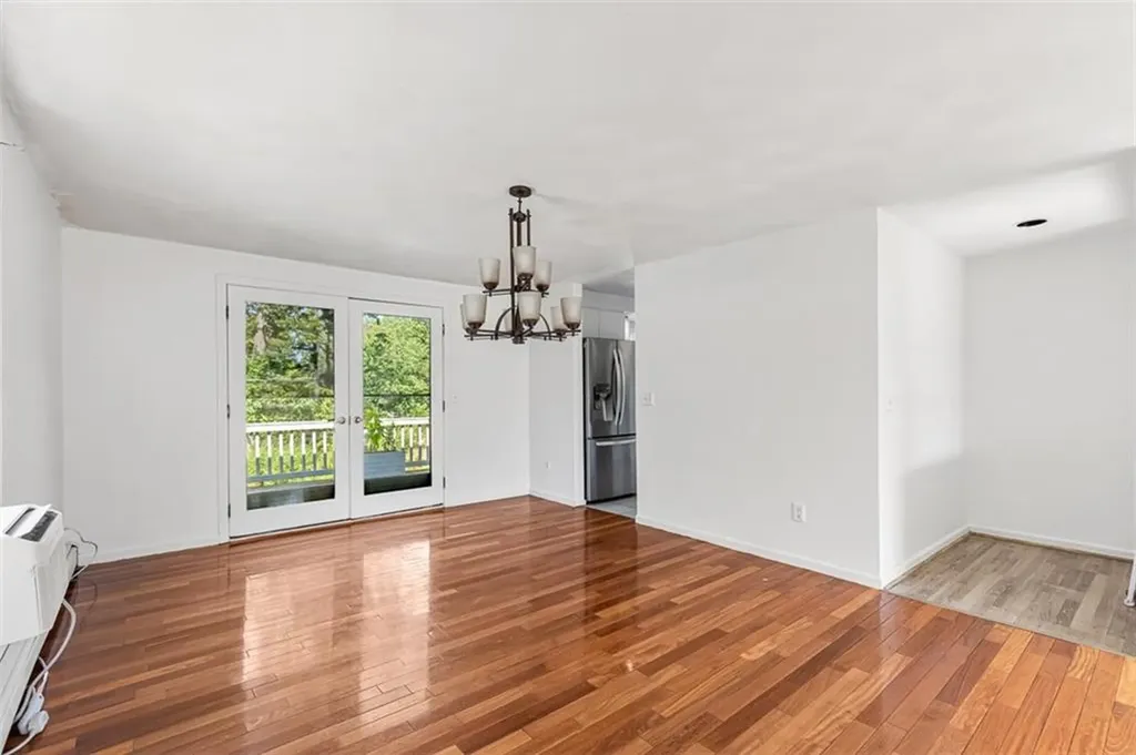 8 Ashley Drive Lincoln RI 02865