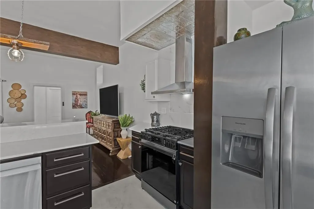 116 Calverley Street Providence RI 02908