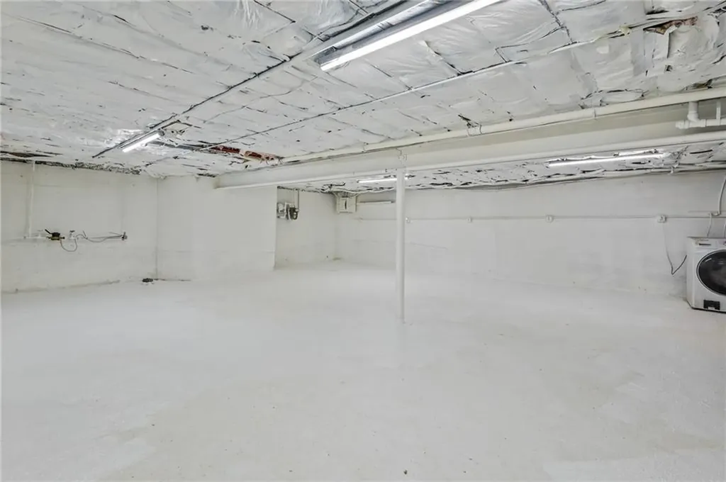 116 Calverley Street Providence RI 02908