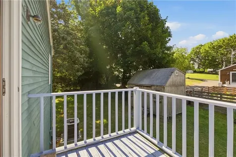 125 Colonial Avenue Tiverton RI 02878