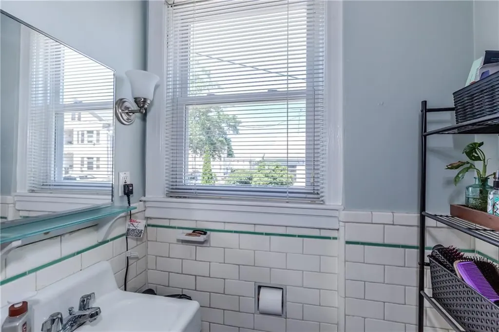 57 Hazael Street Providence RI 02908