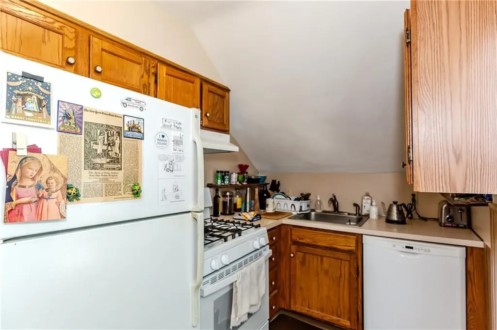 57 Hazael Street Providence RI 02908