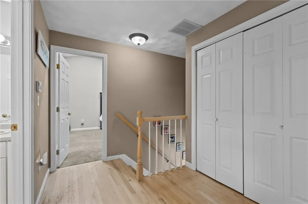 194 Council Rock Road Cranston RI 02921